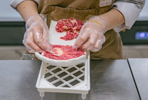 火锅行业竞争激烈 左庭右院是怎么红海立足的?