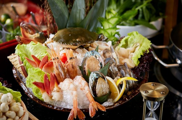 宽板凳老灶火锅用智能化助力餐厅发展