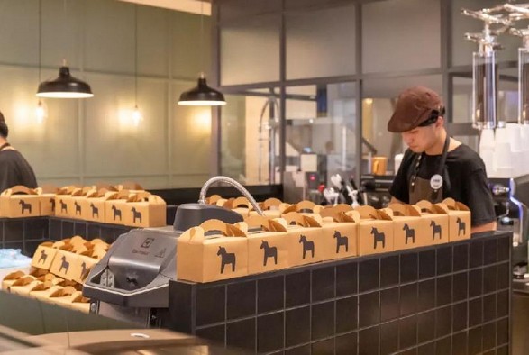 宜家的烘焙工坊开业了!“不务正业”为哪般?