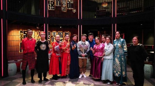 隔壁老樊、金志文做客辣莊 不愧是遇星指数最高的火锅店!