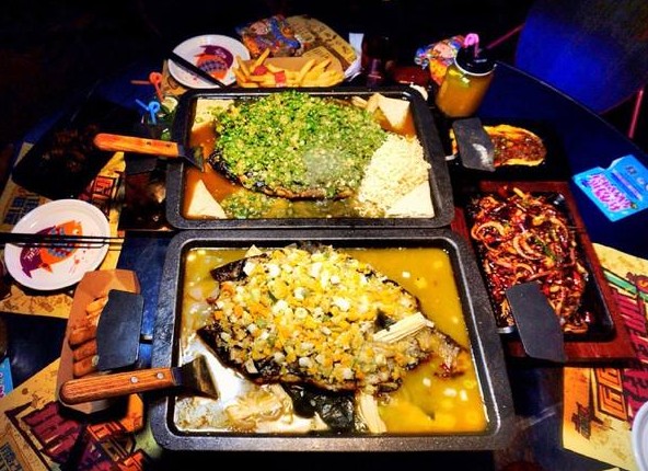 “不吃火锅 就吃烤匠”一条烤鱼凭什么牛气哄哄?