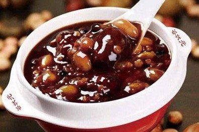 三年开百店 谷状元的八宝粥有什么秘方?