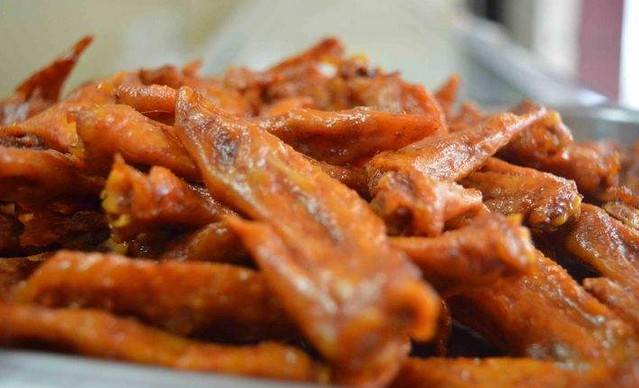 从下岗员工到身价70亿 煌上煌徐桂芬如何靠一只酱鸭逆风翻盘?