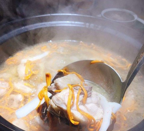 椰语江南这个椰子鸡品牌有多与众不同?