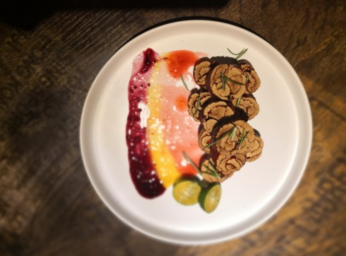 探花礼音乐餐厅 有星级的环境也有大众的消费