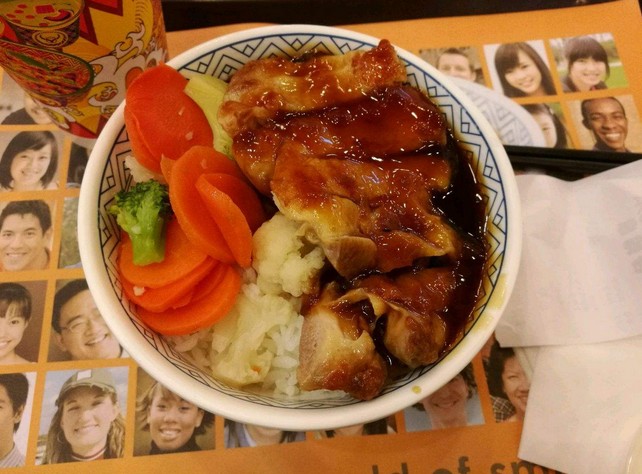 进入中国27年 “日本的沙县小吃”吉野家都经历了什么?