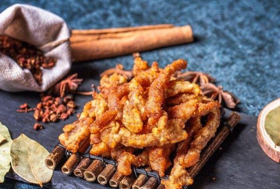 三年一千八百多家店 卤人甲到底做了什么?