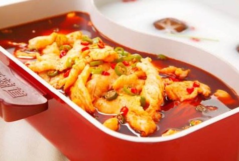 来新辣道鱼火锅享受大口吃鱼的快乐!