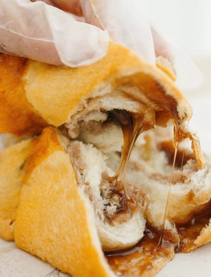 喜茶联名东来顺 神仙组合C位出道!