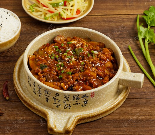 客流量超千人 营业额达数十万 筷吃吧何以脱颖而出?