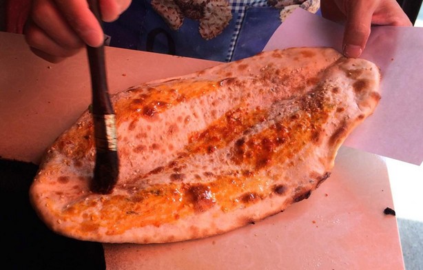 小吃升级迎风口 锅盔是一门好生意吗?