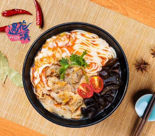 每日外卖500单 遇花溪苗家牛肉米粉有什么秘诀?