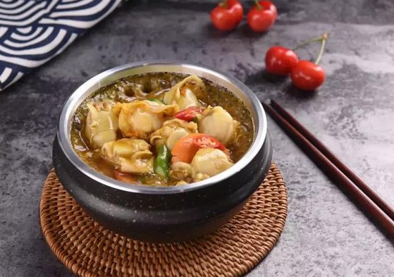 6个月开出120家门店 酷滋味的鲍汁脱骨鸡饭火了!