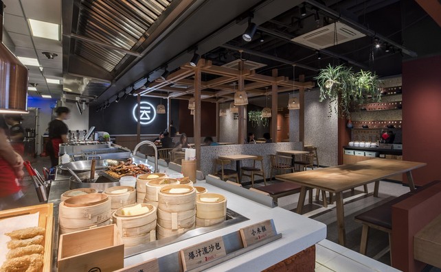 30元的米线卖得比15元的还好?阿香米线、云味馆们是怎么做到的?