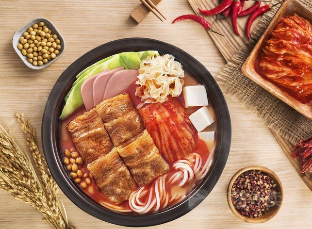 30元的米线卖得比15元的还好?阿香米线、云味馆们是怎么做到的?