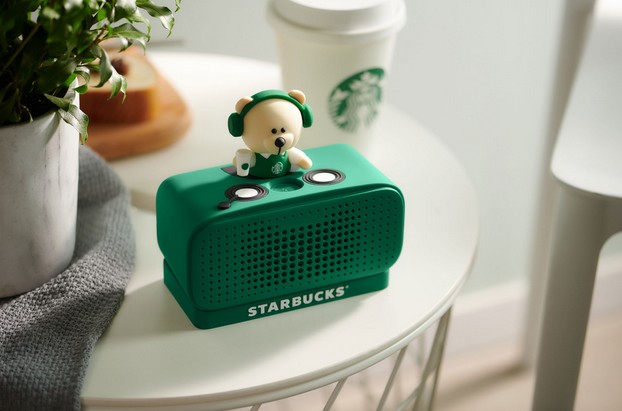 星巴克推出定制版的天猫精灵 可以智能语音点单和配送