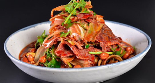 累计售出4000万份 紫燕百味鸡的夫妻肺片有多好吃?