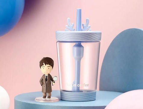 瑞幸咖啡开启“盲盒营销” 活到APP被挤崩溃!