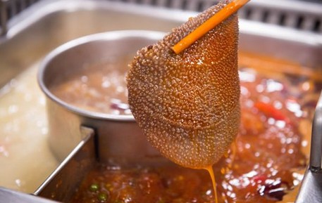 为什么不学海底捞赶紧开店?巴奴毛肚火锅:以不变应万变