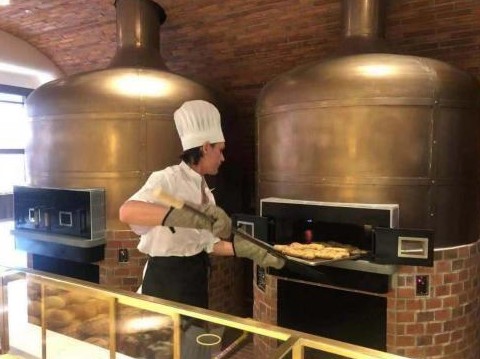 光明牛奶开始卖面包了 “光明悠焙”用鲜奶和面