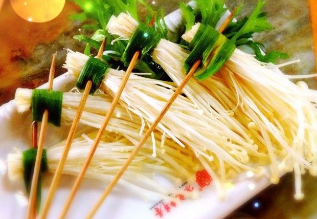 400家门店 年销30亿签 袁记串串香的秘诀在哪里?