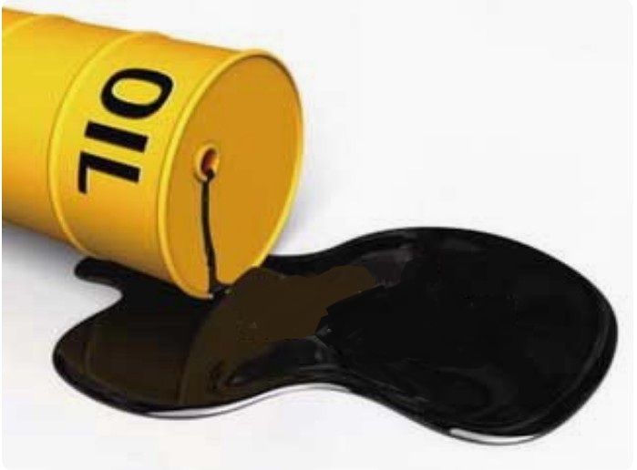 美国原油库存上升和经贸前景黯淡 原油价格微跌