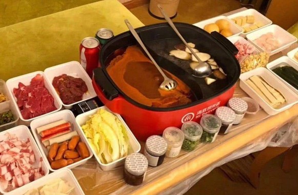 点外卖直接送锅 海底捞不亏吗?