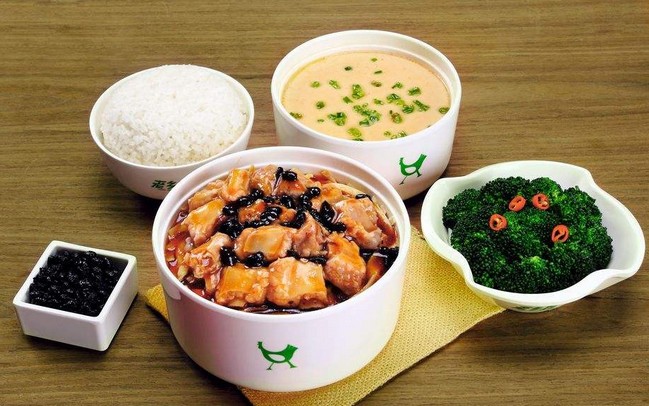 计划五年达到2000家店 老乡鸡的自信来自哪里?