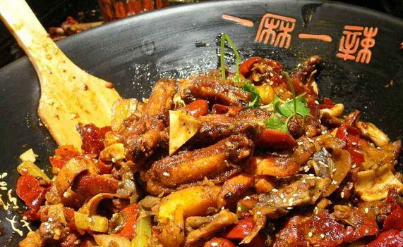 一炮而红年入2亿 一麻一辣有何过人之处?