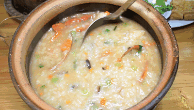 200平日流水3万 潮本味潮汕砂锅粥:痛点就是商机