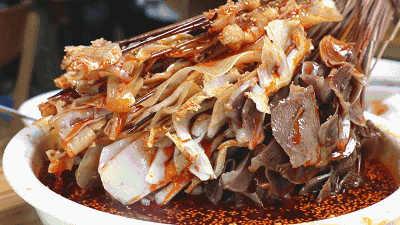 翻台17轮 日均堂食营业额过万 钵问钵钵鸡为什么受欢迎?