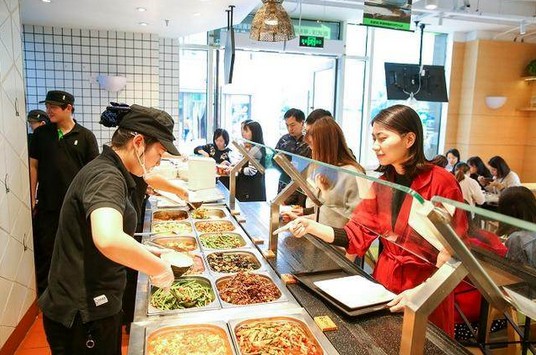 年接待800万人次 大米先生:好吃、干净当然更受欢迎