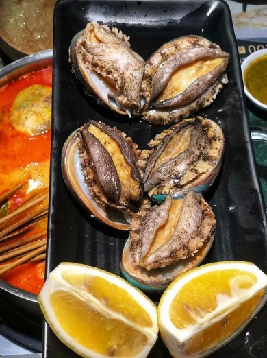 集渔泰式海鲜火锅沙坪坝店开业 不愧是开一家火一家!