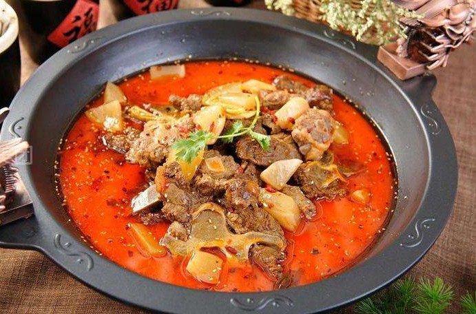 牛飘香牦牛火锅 来自高原的养生之宴