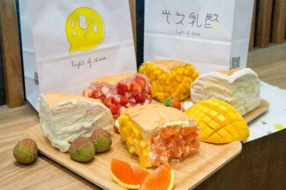 光之乳酪 这里的熟芝士蛋糕吃过一次就再也忘不掉!