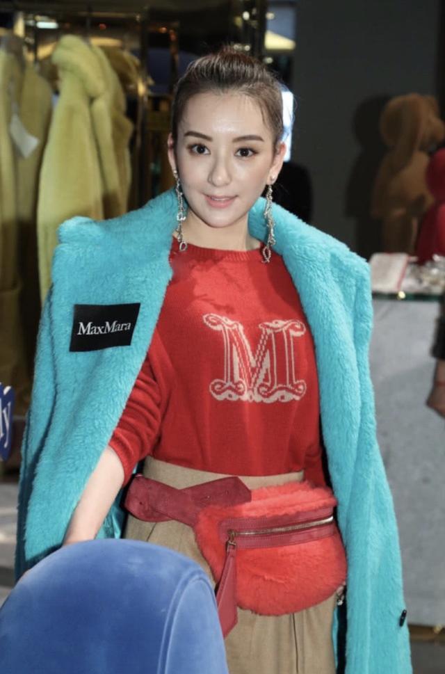 方媛穿长靴 ecd502bc3af6cd6201763de6fdcfdebe.jpeg?_=1571190003614