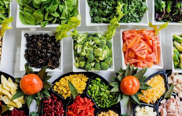 2019年轻食订单量同比上涨98% 女性更爱轻食