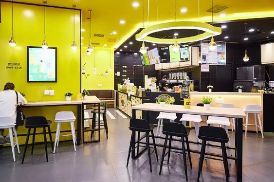 快乐柠檬吴伯超:茶饮已是火海 但我们是航空母舰