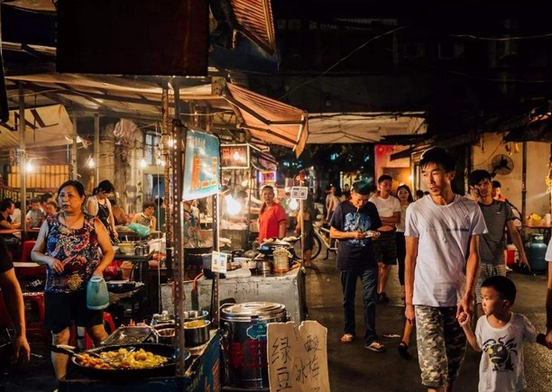 苍蝇馆子成网红 是审美误区还是下一个风口?