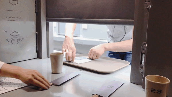 “一人食”方兴未艾 这家叫“23座”的面馆火了