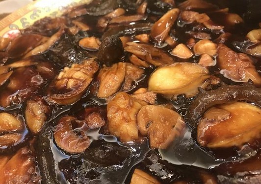 274年老招牌依然亮丽夺目 砂锅居凭什么?