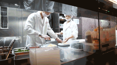 新发现餐厅:几乎不做广告 省下来的成本全部贴在了产品上