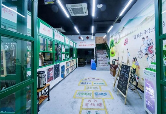 那年那班串串香火锅:开店十天火爆抖音 却陷山寨店泥淖