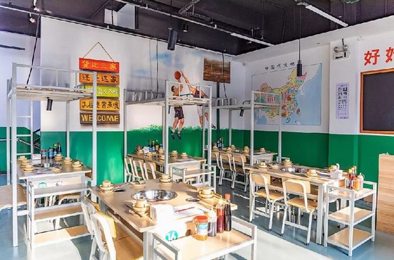 那年那班串串香火锅:开店十天火爆抖音 却陷山寨店泥淖