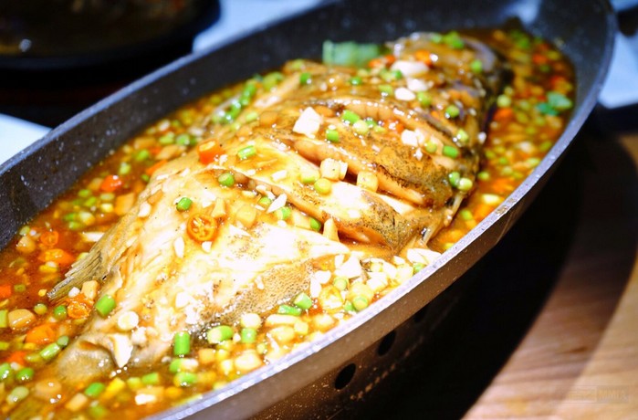 每年接待超过100万人次 杨记兴臭鳜鱼:越做越胆战心惊!