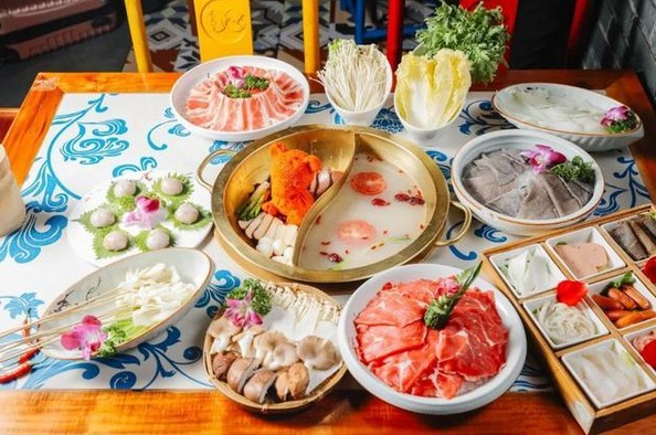 香天下火锅:全球600多家分店 李冰冰、黄晓明都打过卡!