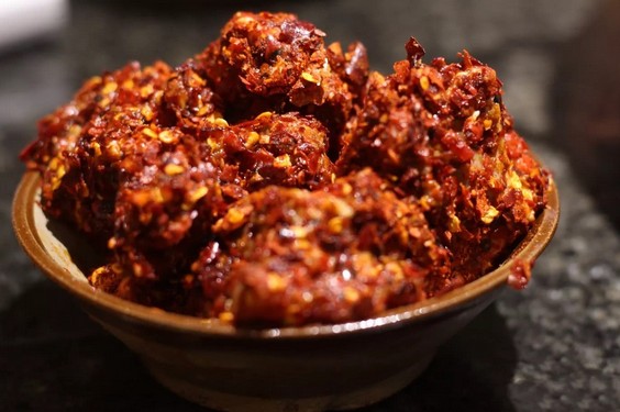 楠火锅:山城食客喜爱的正宗老火锅是什么味道?