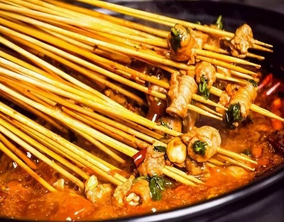 沈阳中街手把串:一把十串 把把售卖 把把好吃