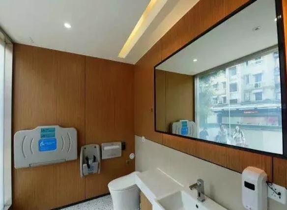 浙江杭州“5G公厕”走红 配备多种智能感应设施