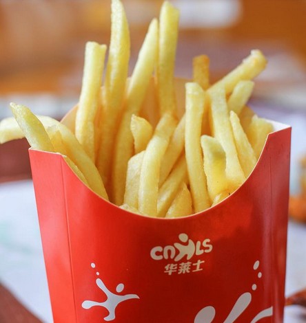 华莱士官宣新logo 如何靠“福建模式”打天下?